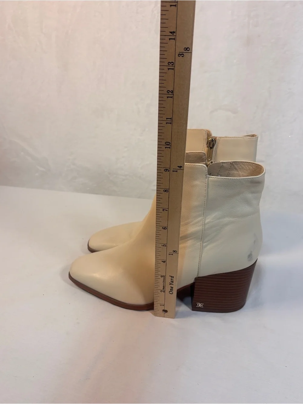 Sam Edelman Cari Ivory Leather Square Toe Block Heel Ankle Boots Sz 10